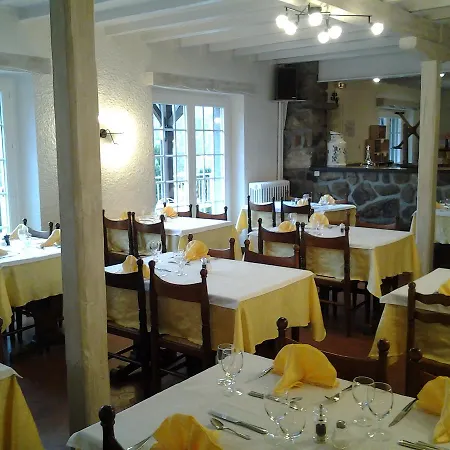 Hotel La Cremaillere Miremont (Puy-de-Dome)