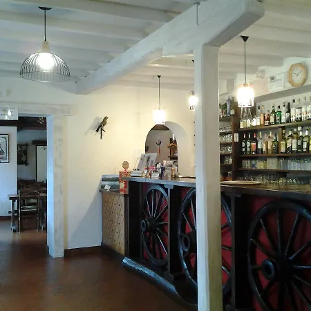 Hotel La Cremaillere Miremont (Puy-de-Dome)