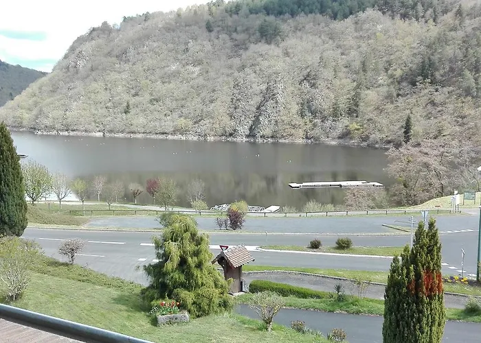 ホテル La Cremaillere 3*